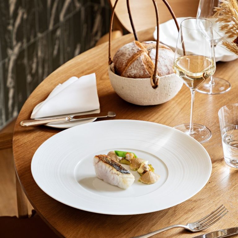 restaurant-gastronomique-les-chemins-michelin-primard